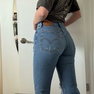 Levi’s High Waisted Jeans Wedgie Fit